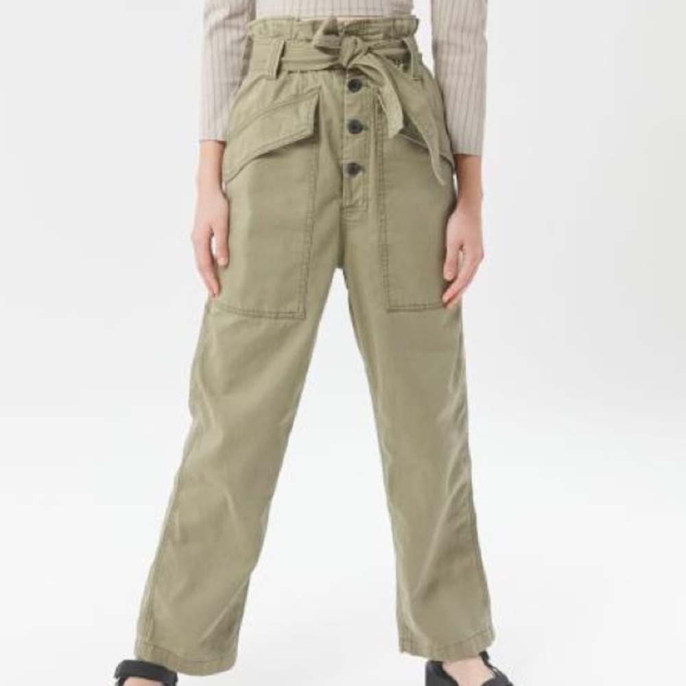 NWOT URBAN OUTFITTERS BDG umber tie-front paper bag pant